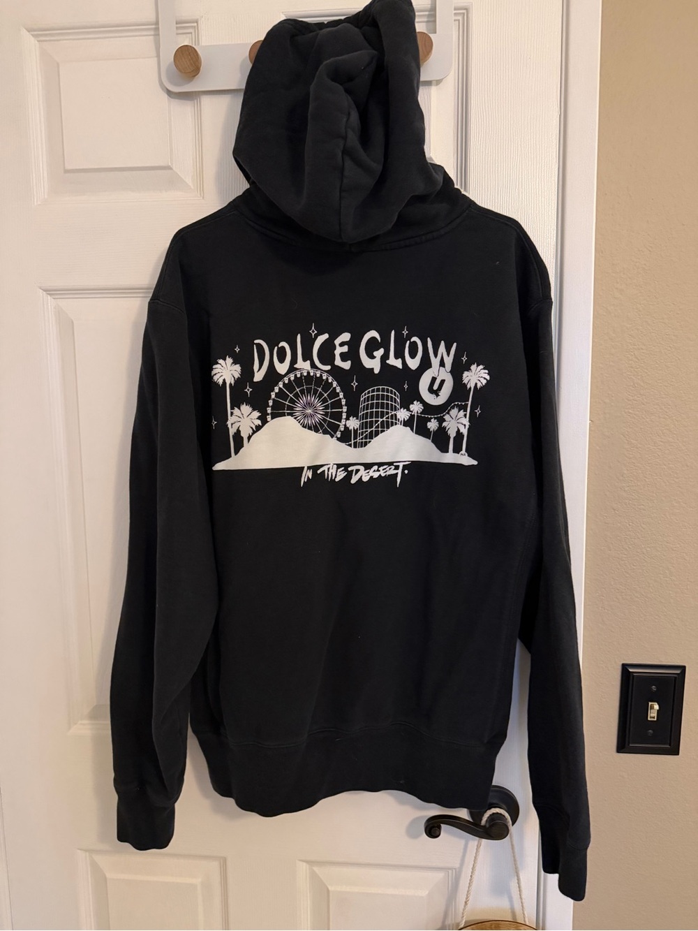 Dolce Glow sweatshirt
